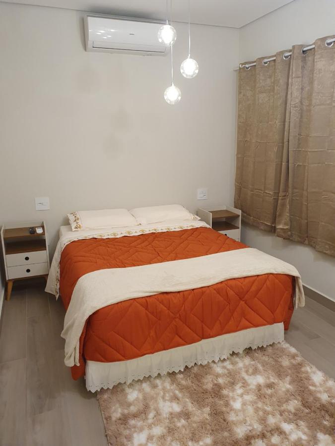 Villa Ida Acomodacoes, Suites Aconchegantes E Charmosas No Centro 세라니그라 객실 사진